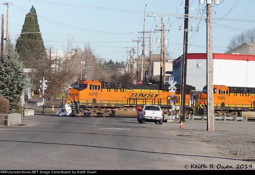 BNSF 4248